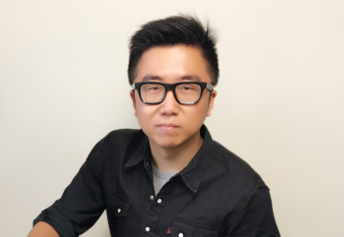 A color photo of Cheng Zhang