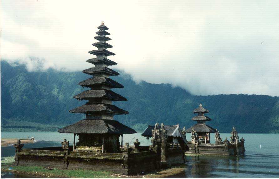Lake Bratan in Bali