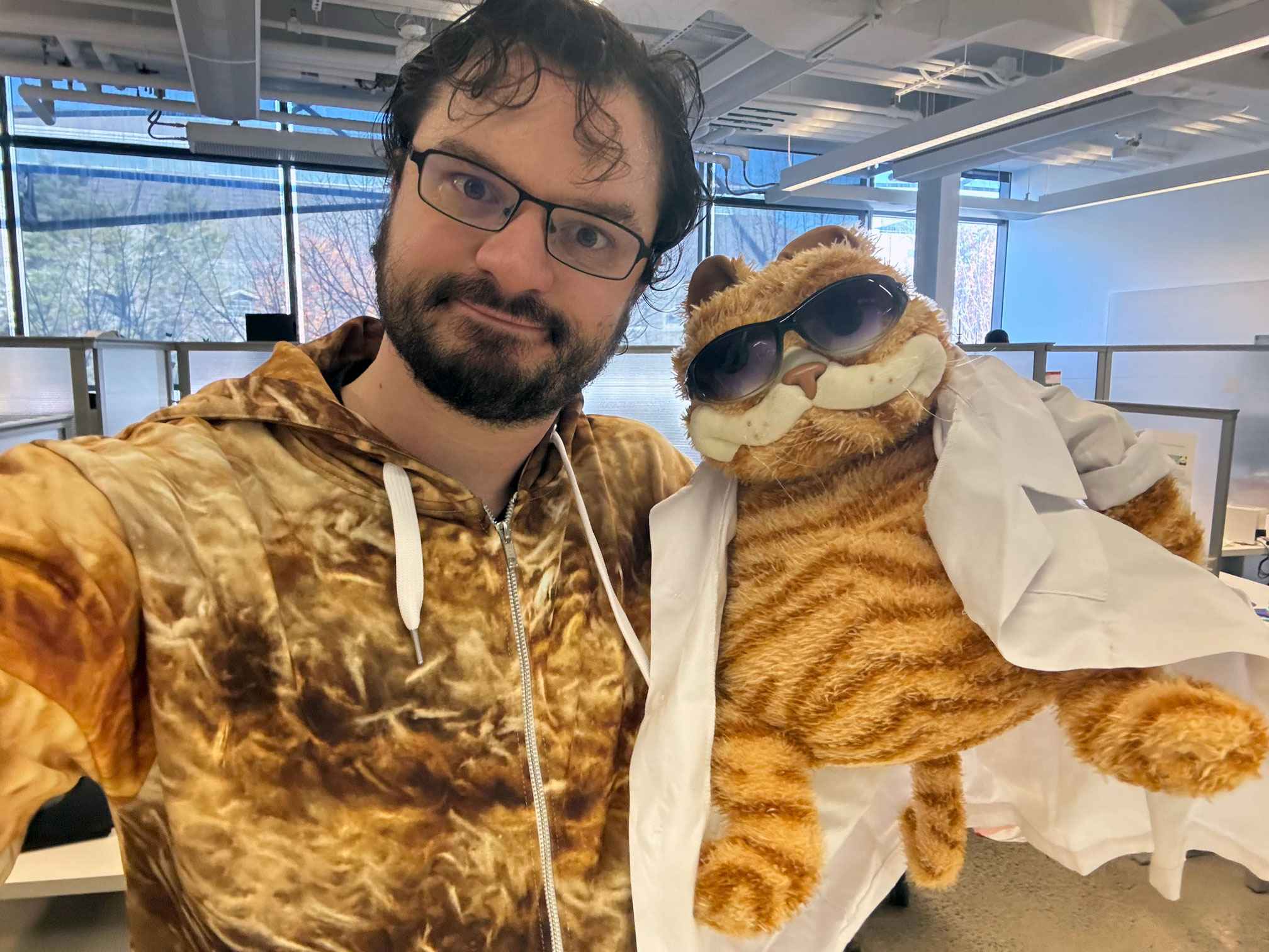 Lab Cat Halloween 2024