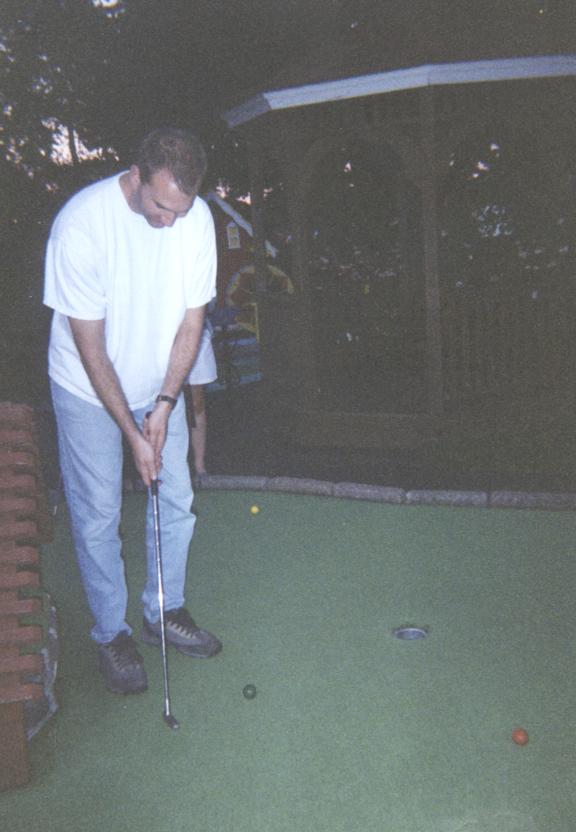 MiniGolf20020618-3.jpg