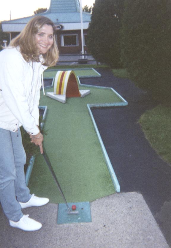 MiniGolf20020618-4.jpg
