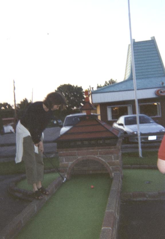 MiniGolf20020618-8.jpg