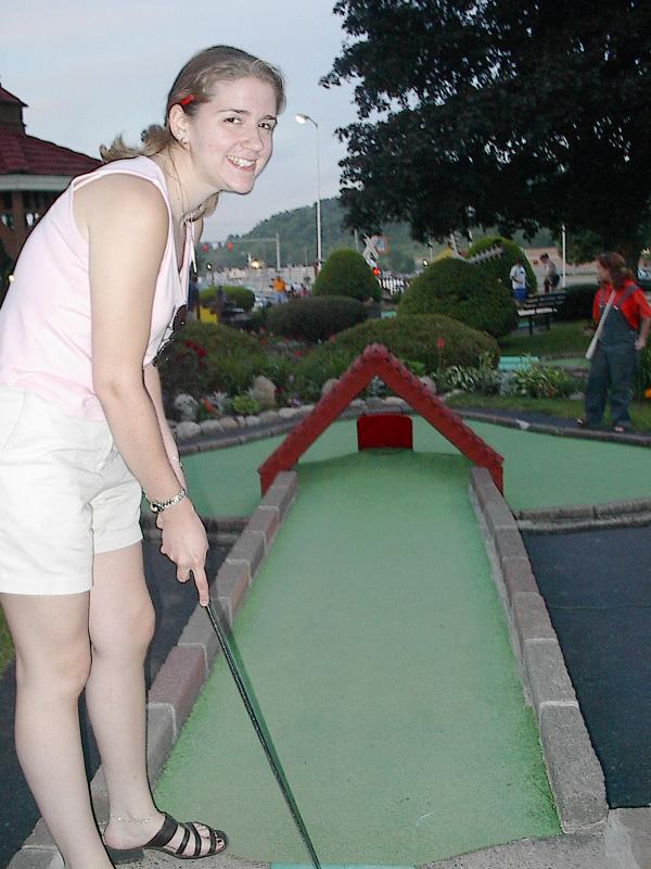 MiniGolf20030624-4.jpg