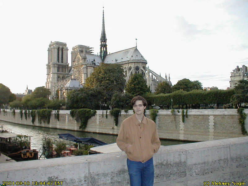 2001-09-10_13-44-47-med.jpg (96kb)