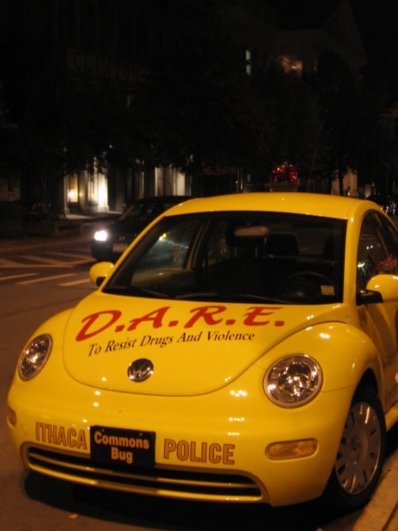 policeorpizzadelivery2.jpg