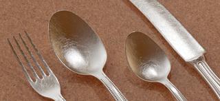 glinty cutlery